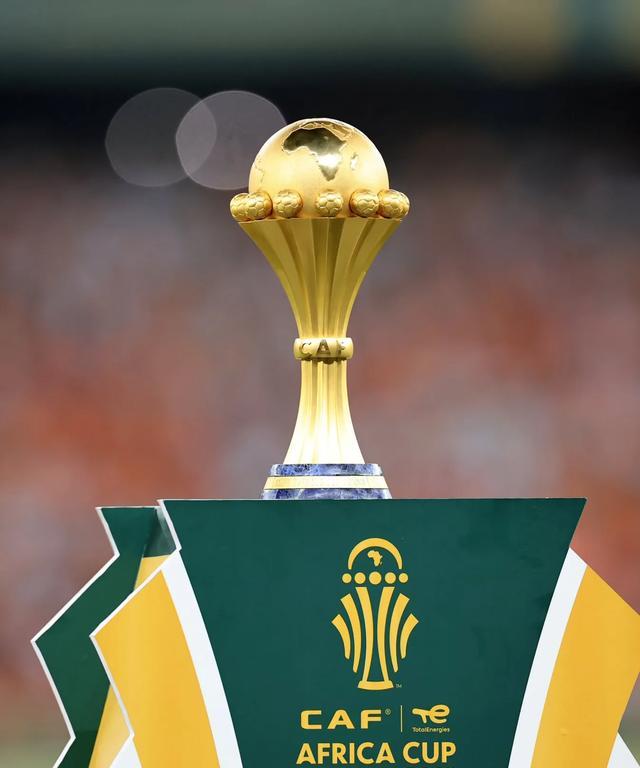 黄希扬：向余望在国奥遭受巨大质疑，归队后每个人都在鼓励他（黄希扬：向余望在国奥饱受质疑，归队后全队给予鼓励）