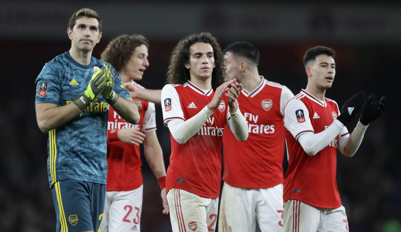 多特青春风暴持续席卷德甲（多特青春旋风再袭德甲）