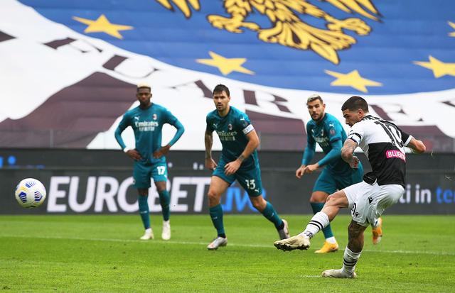 辽宁男篮宏远再度上演巅峰对决（辽宁男篮与宏远再度上演巅峰之战）