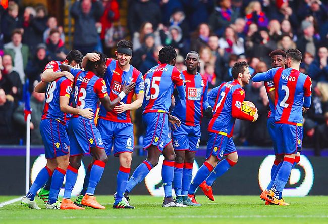 鲁媒：彭啸脚踝韧带损伤，预计要先恢复两周再进行下一步治疗（鲁媒：彭啸脚踝韧带受伤，预计先休养两周再开展后续治疗）