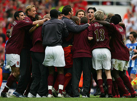 西甲半场：阿尔马达造险，拉波尔特伤退，毕尔巴鄂0-0马竞（西甲半场战报：阿尔马达制造威胁，拉波尔特因伤离场，毕尔巴鄂0-0马竞）