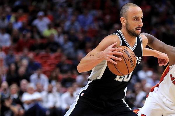 封神！62岁穆帅2射正绞杀64%控球，皇马决定欧冠生死？（62岁穆帅神级逆袭：2次射正克制64%控球，皇马将左右欧冠生死？）