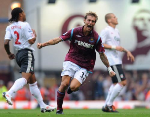 卡卢卢：斯帕莱蒂要求很高；我们可以随时切换三后卫或四后卫（卡卢卢：斯帕莱蒂要求严格，三四后卫切换自如）