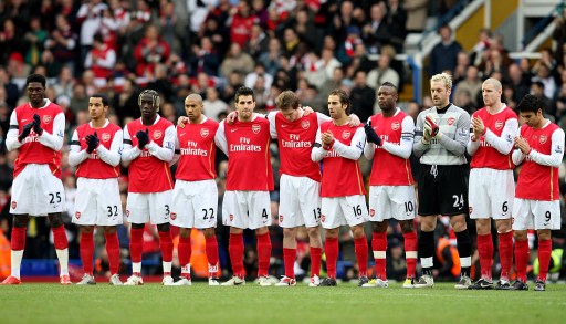 英超-德拉普伤退加纳乔中柱 切尔西0-0伯恩茅斯3轮不胜（英超：德拉普伤退加纳乔中柱，切尔西0-0闷平伯恩茅斯遭遇三轮不胜）