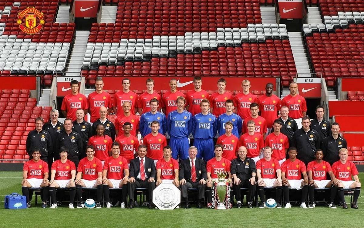 马特乌斯：我和马拉多纳就像梅西和C罗，但我们场外相处更多（马特乌斯：我与马拉多纳如梅西与C罗，但私下互动更多）